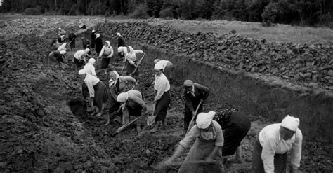 Die Oktoberrevolution: Eine Radikalisierung des Russischen Volkes durch Bolschewiki-Ideologie